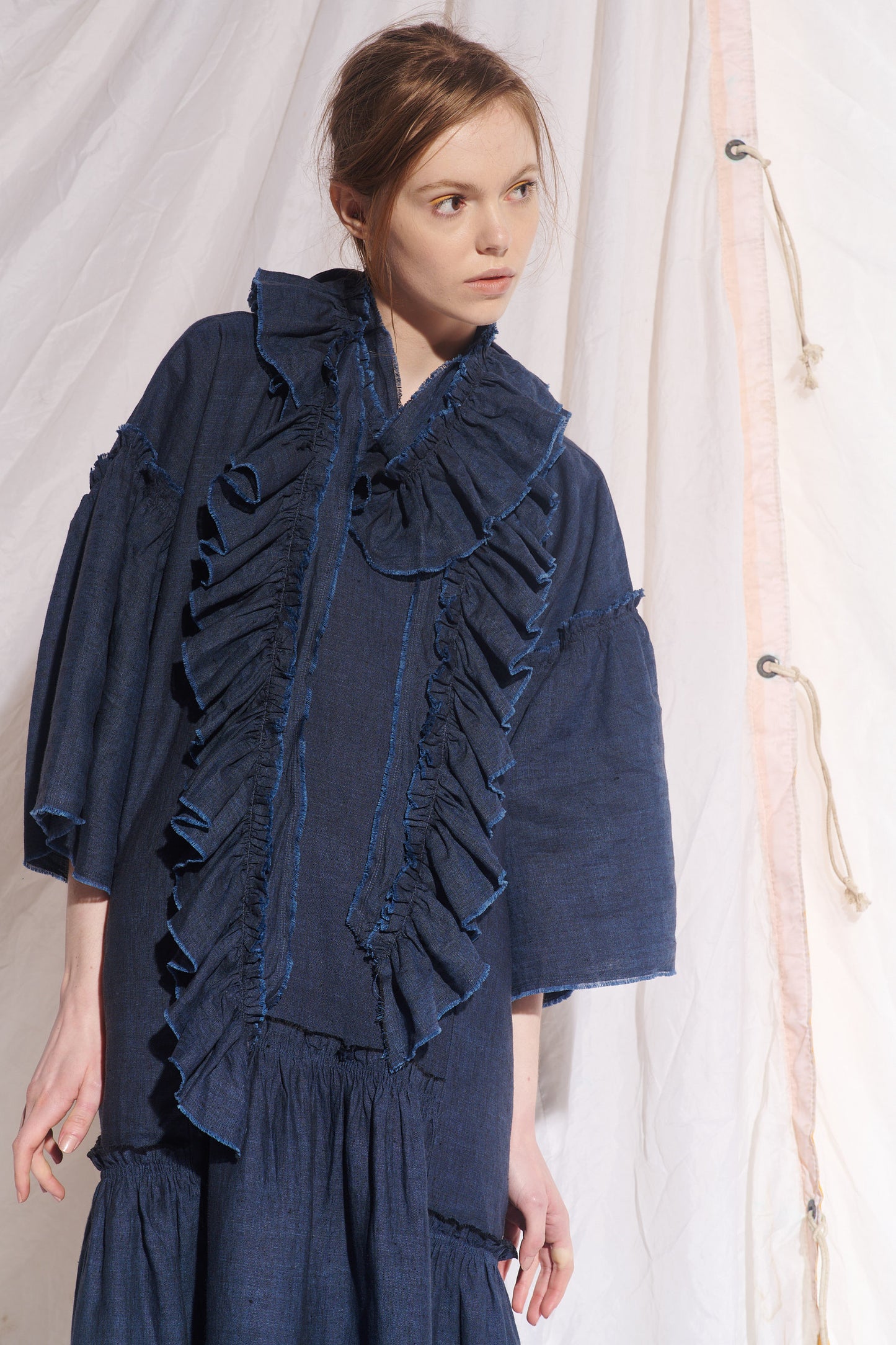 Ruffle Linen Scarf NavyBlack Cross Dye