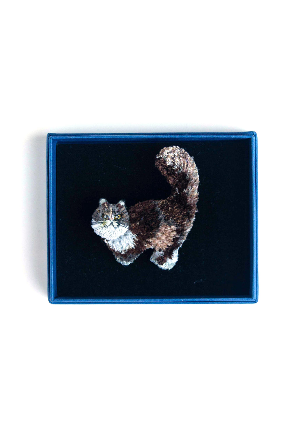 Fluffy Cat Brooch Pin Brown